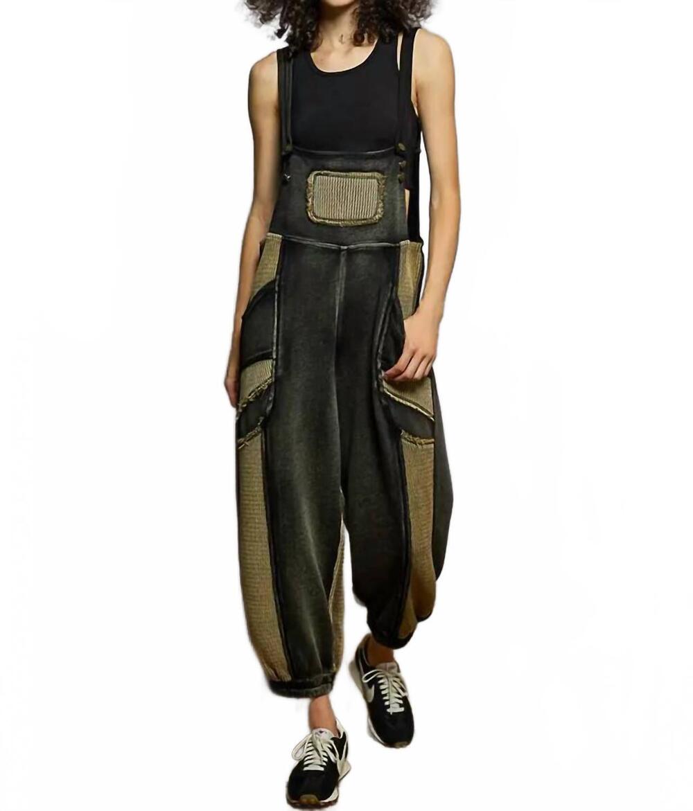 NEW POL french terry loose fit knit overalls with contrast panels in green